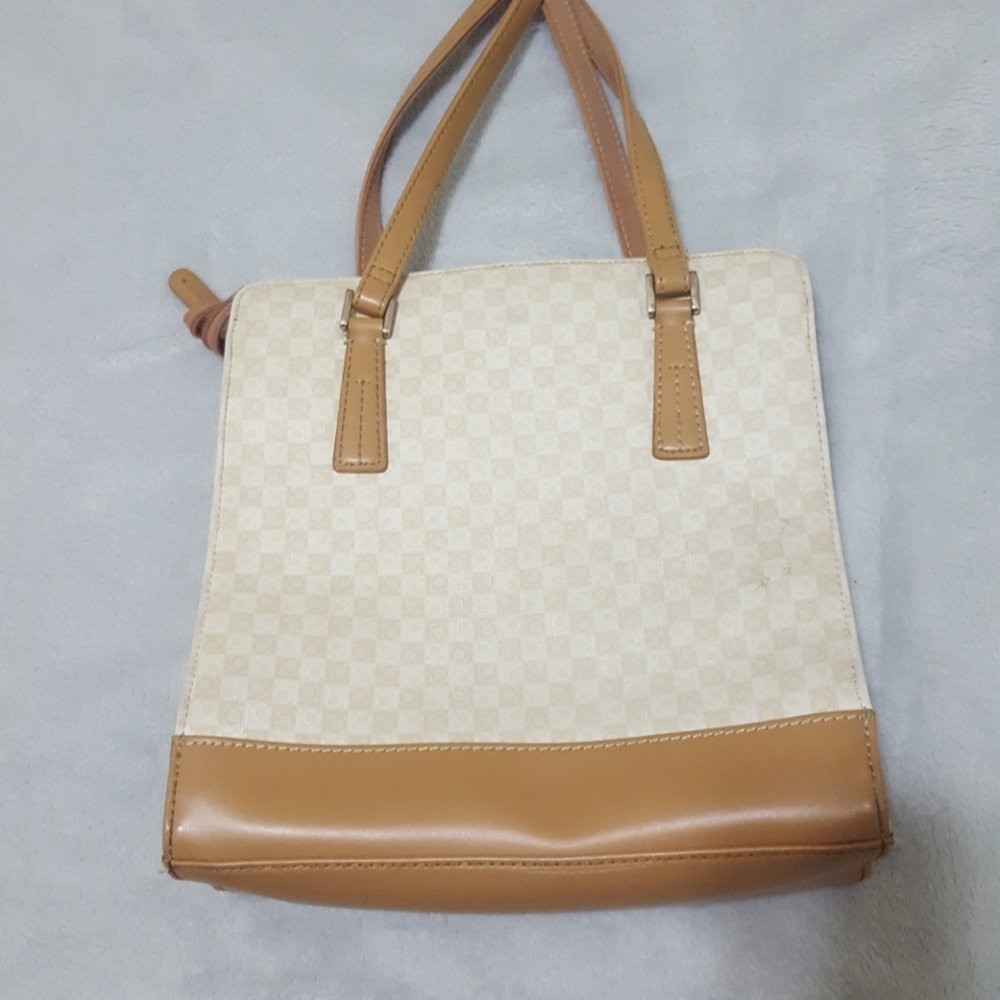 Handbag - Picture 2 of 4